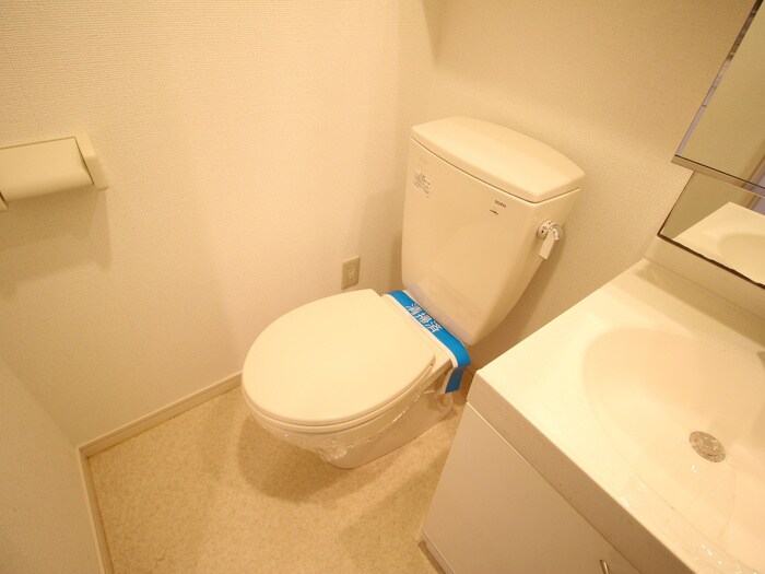 物件内観写真13　(トイレ)