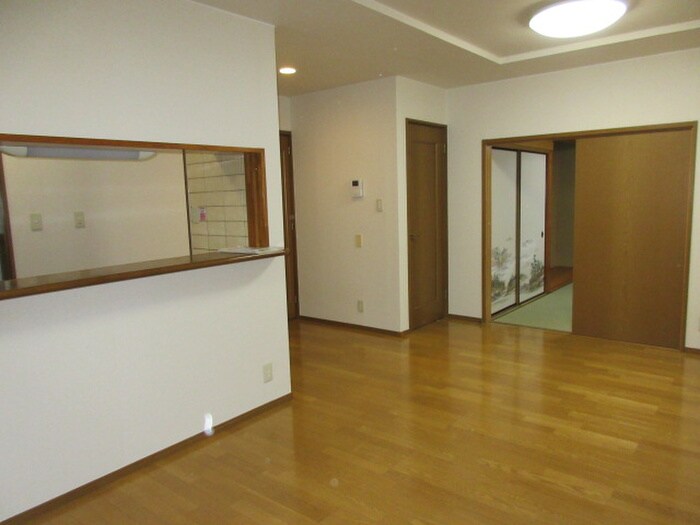 物件内観写真10　(居室)