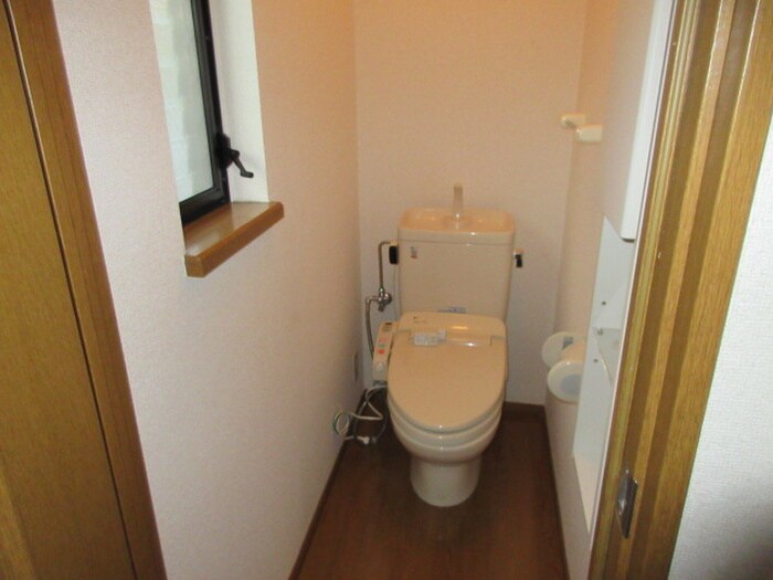 物件内観写真11　(トイレ)