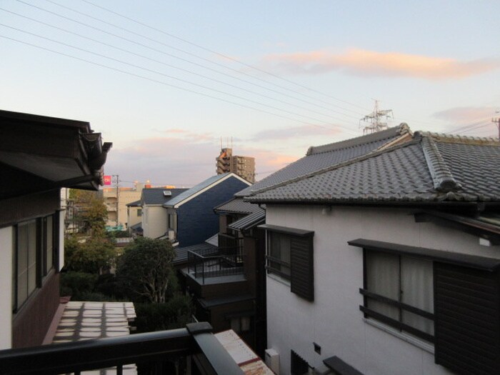 物件内観写真20　(室内からの展望)