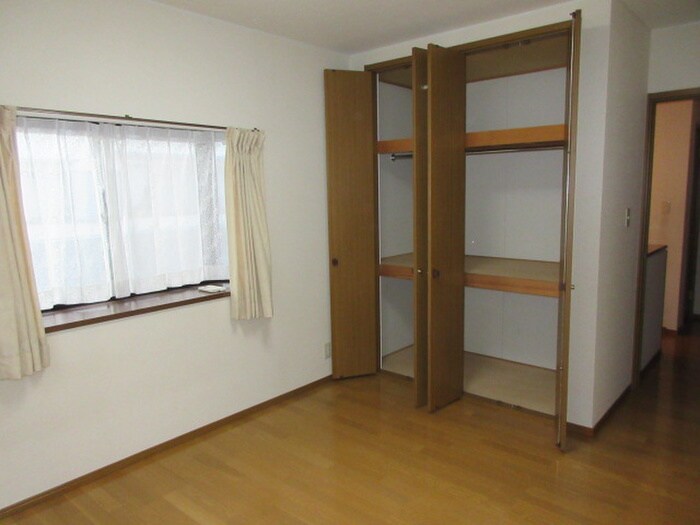 物件内観写真22　(収納)