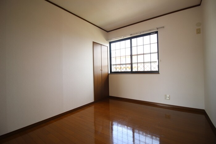 物件内観写真15　(居室)