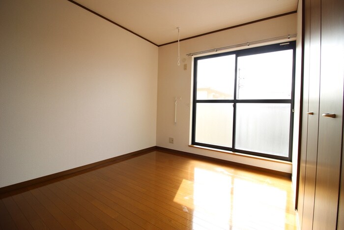 物件内観写真18　(居室)