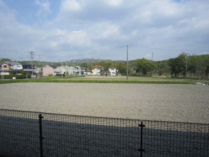 物件内観写真16　(室内からの展望)