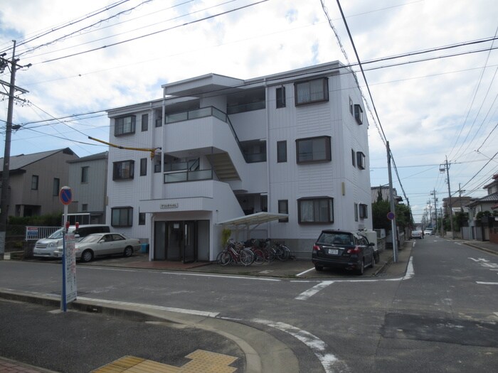 物件外観写真6　(外観写真)