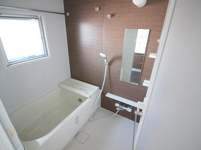 物件内観写真12　(バス／シャワールーム等)
