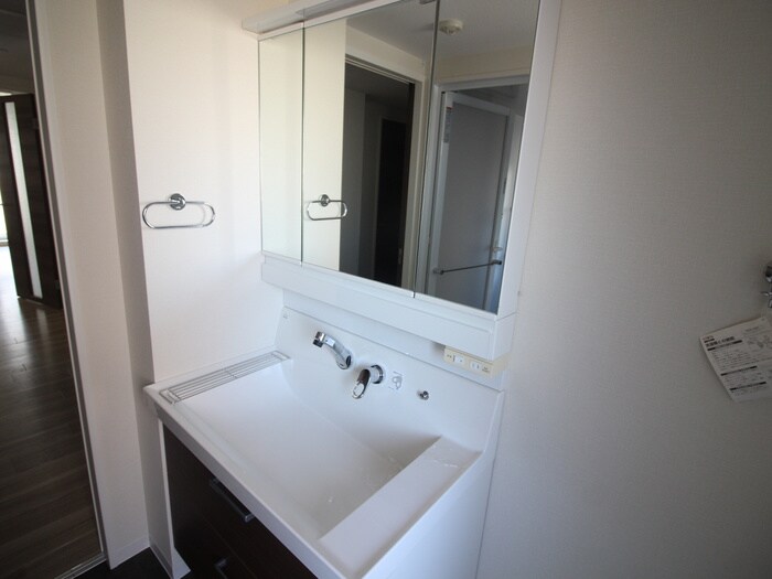 物件内観写真13　(洗面)