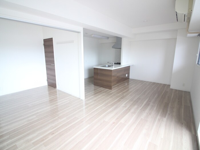 物件内観写真15　(居室)