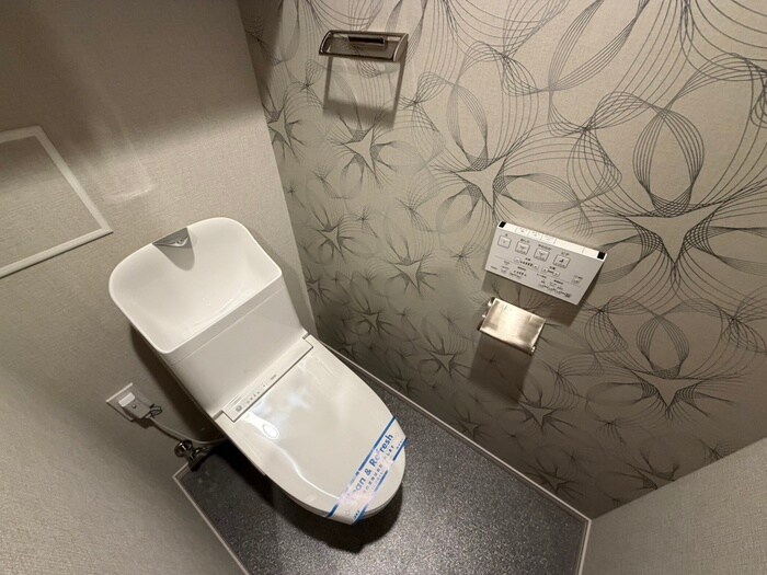 物件内観写真11　(トイレ)