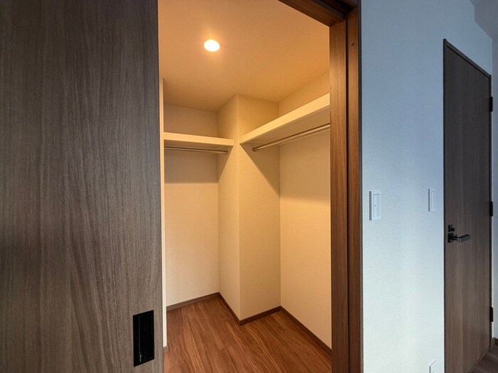 物件内観写真17　(収納)