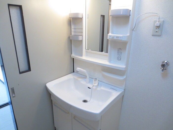 物件内観写真12　(洗面)