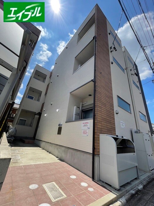 物件外観写真1　(外観写真)