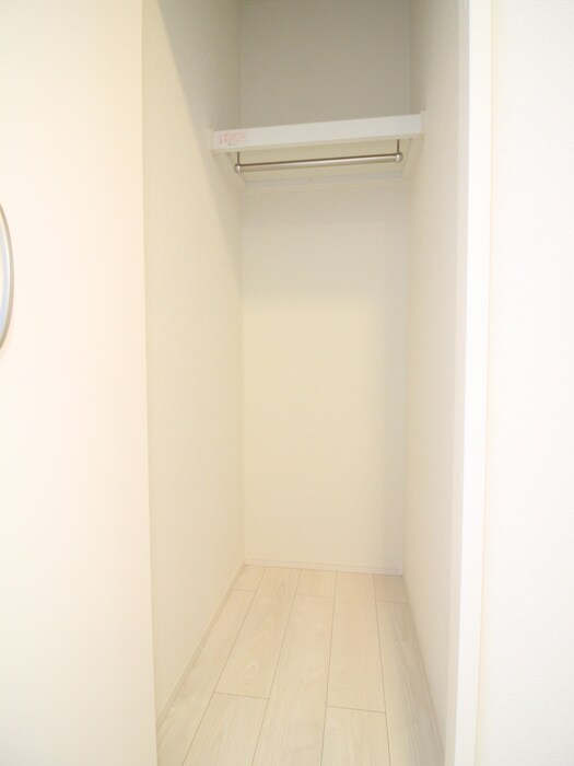 物件内観写真11　(収納)