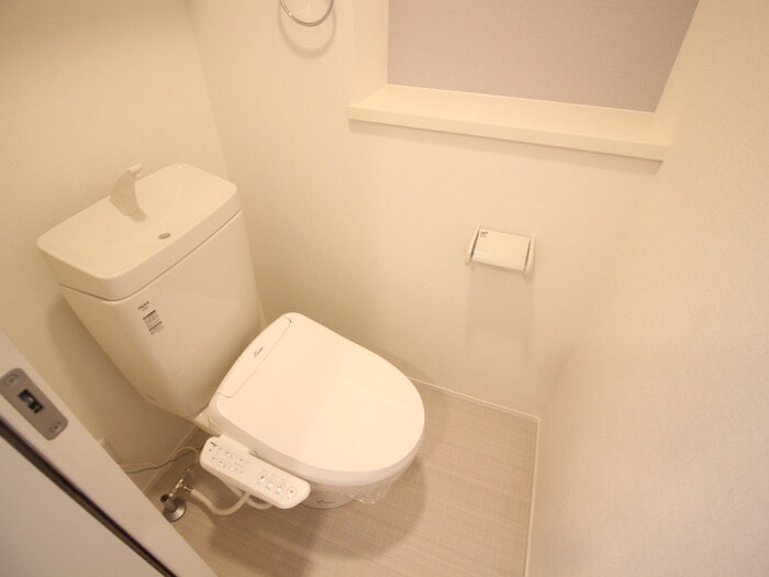 物件内観写真12　(トイレ)