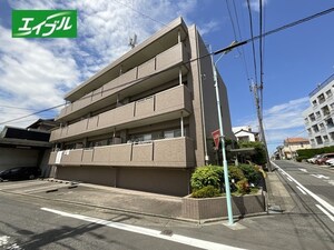 サンシャイントリス外観写真