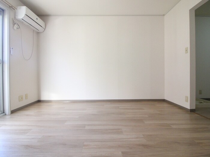 物件内観写真16　(居室)