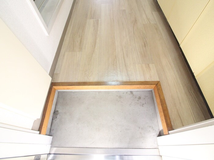 物件内観写真20　(玄関)