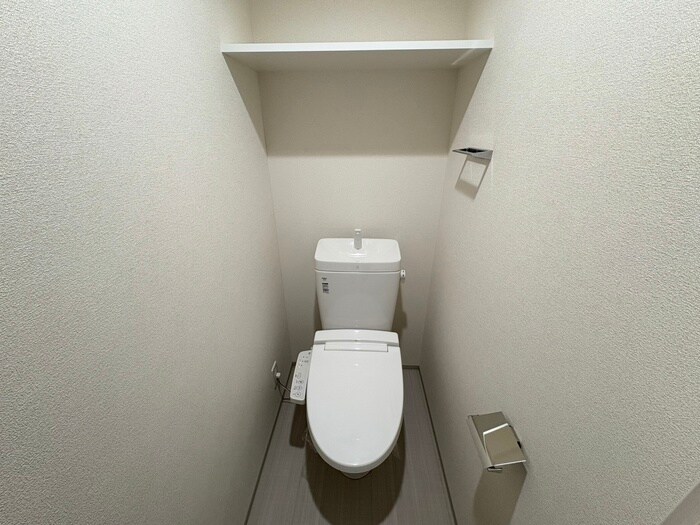 物件内観写真11　(トイレ)