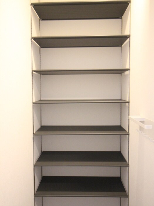 物件内観写真11　(靴箱)