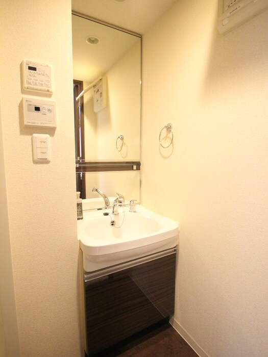 物件内観写真12　(洗面)