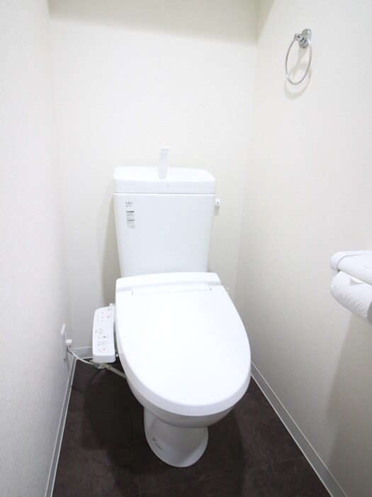 物件内観写真12　(トイレ)