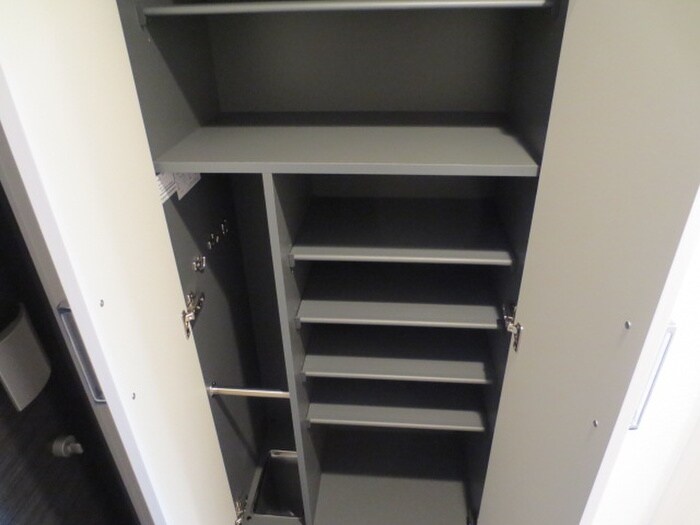 物件内観写真15　(靴箱)