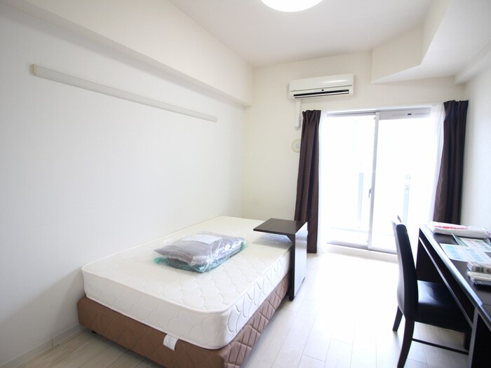 物件内観写真18　(居室)