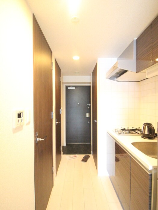 物件内観写真21　(廊下)