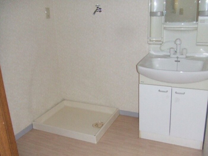 物件内観写真13　(洗面)