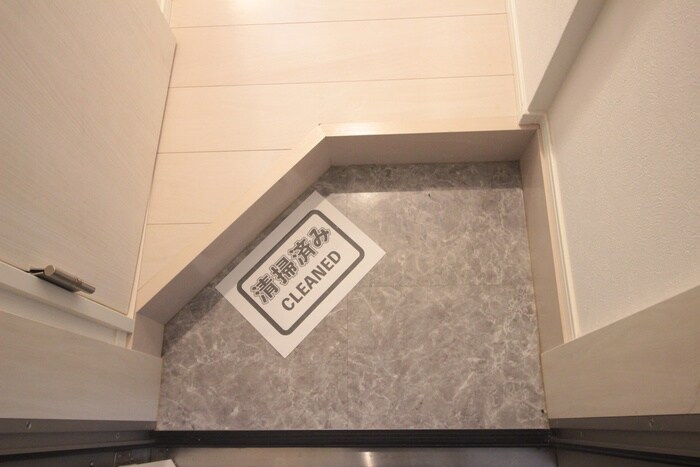 物件内観写真20　(玄関)