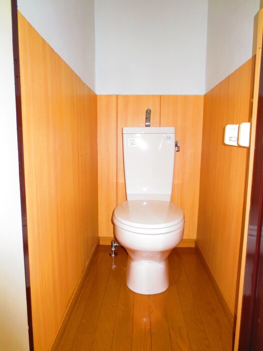 物件内観写真10　(トイレ)