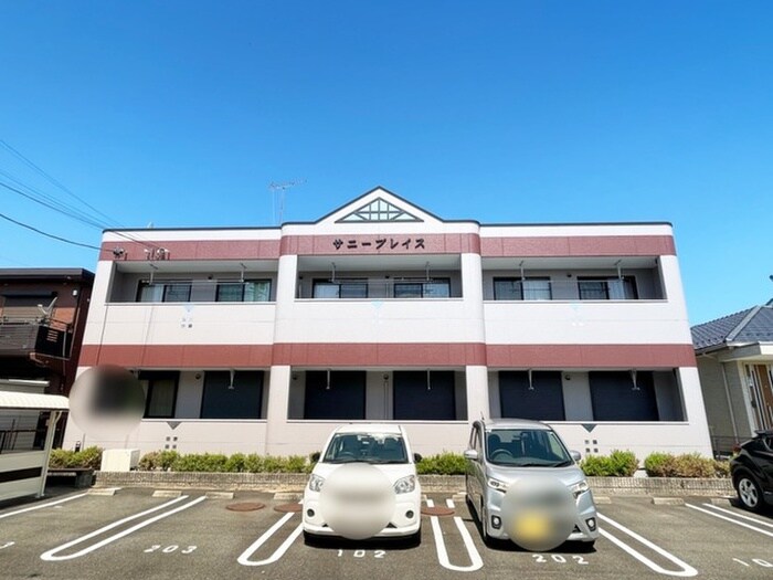 物件外観写真2　(駐車場)