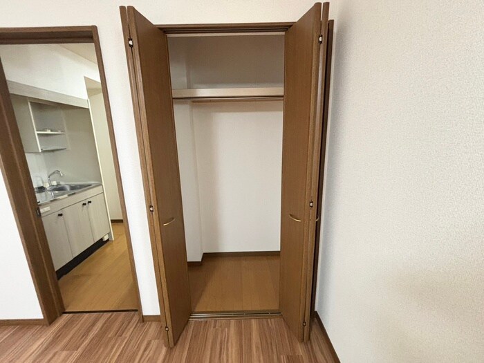 物件内観写真14　(収納)