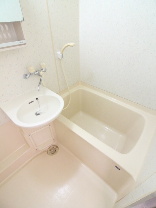 物件内観写真11　(バス／シャワールーム等)