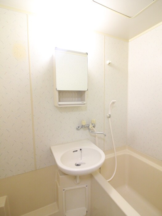 物件内観写真15　(洗面)