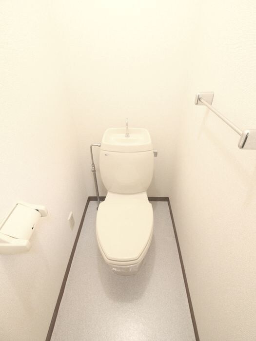 物件内観写真17　(トイレ)