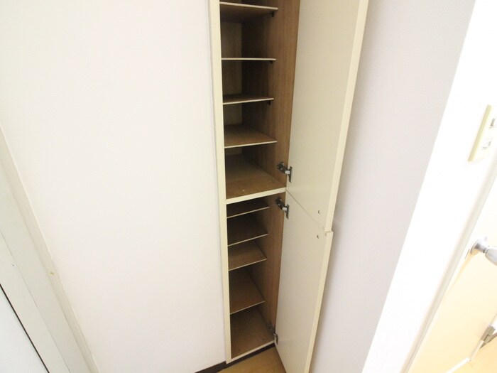 物件内観写真21　(靴箱)