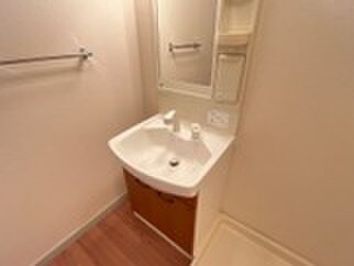 物件内観写真9　(洗面)