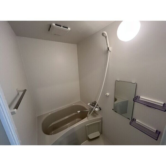 物件内観写真9　(バス／シャワールーム等)