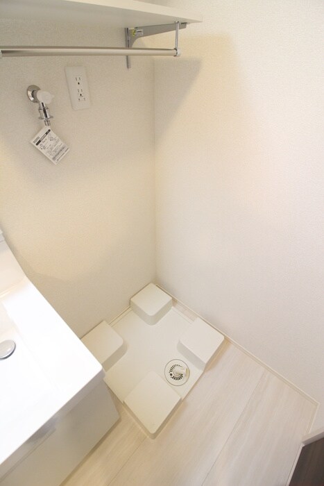 物件内観写真19　(洗濯機置場)