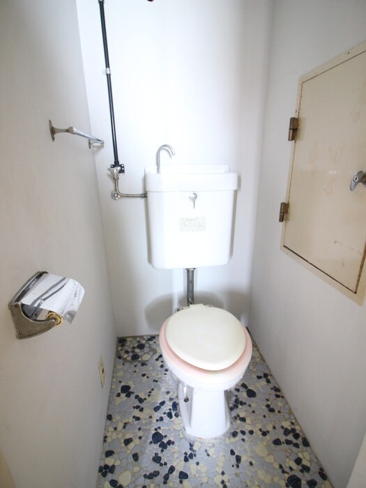 物件内観写真10　(トイレ)