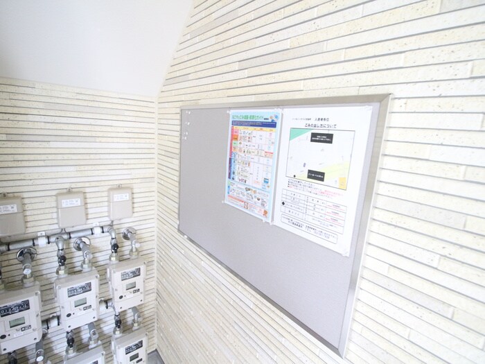 物件外観写真6　(建物設備)