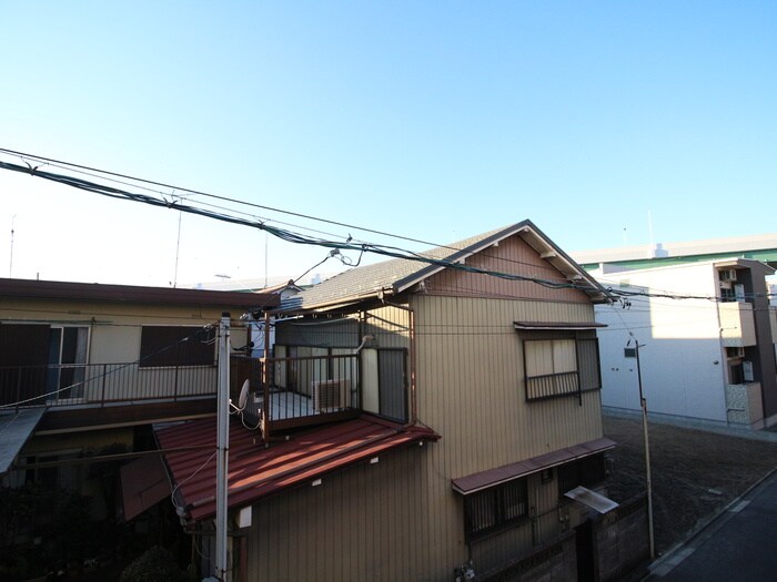 物件内観写真22　(室内からの展望)