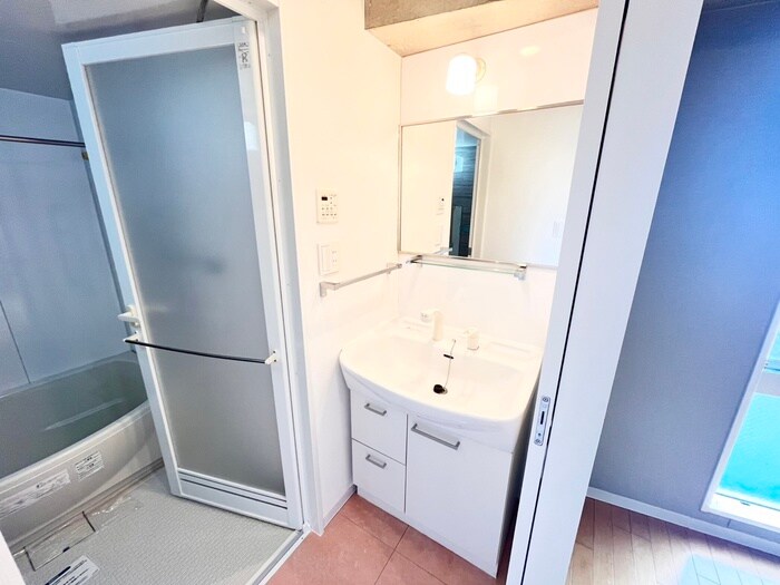 物件内観写真10　(洗面)