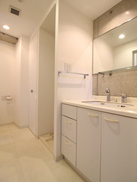 物件内観写真10　(洗面)