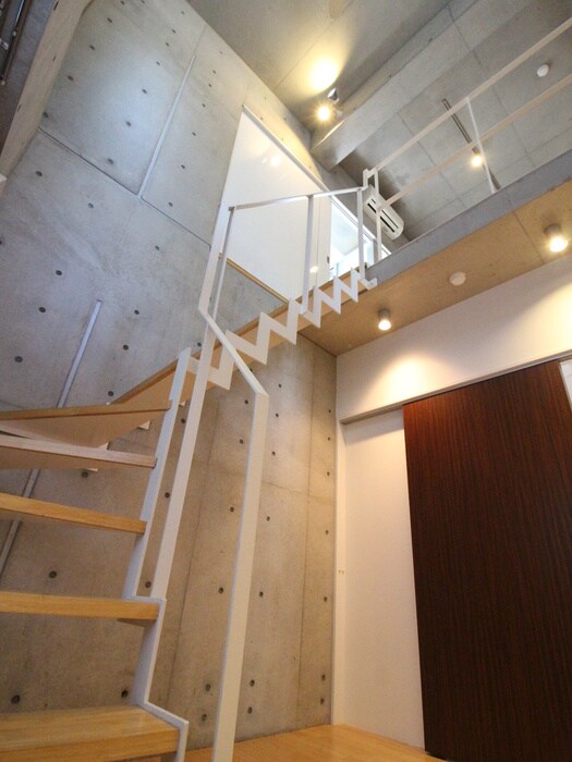 物件内観写真16　(廊下)