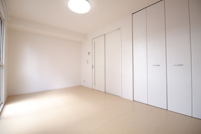 物件内観写真6　(居室)