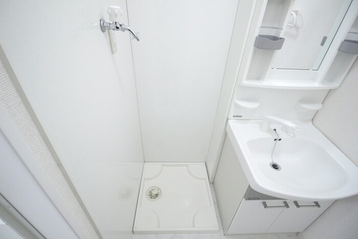 物件内観写真11　(洗濯機置場)