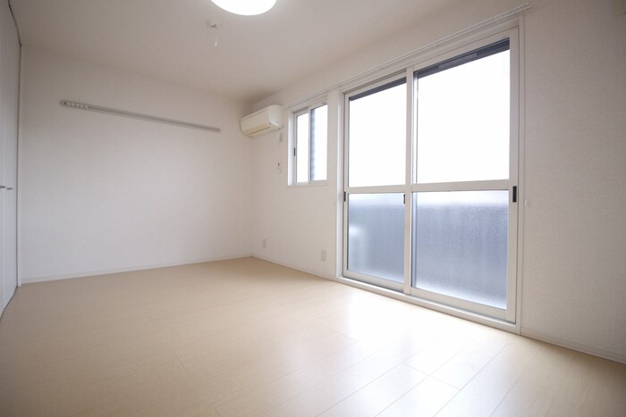 物件内観写真17　(居室)