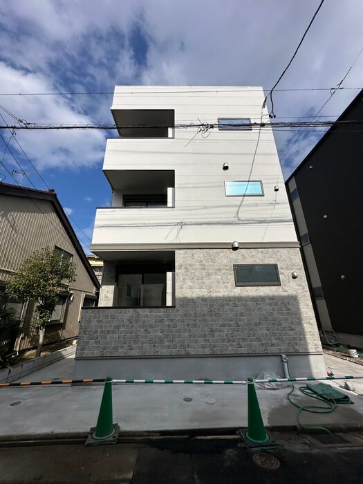 物件外観写真1　(外観写真)